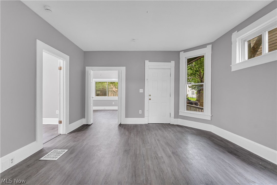 2050 W 83rd St unit 1/DN – photo 4