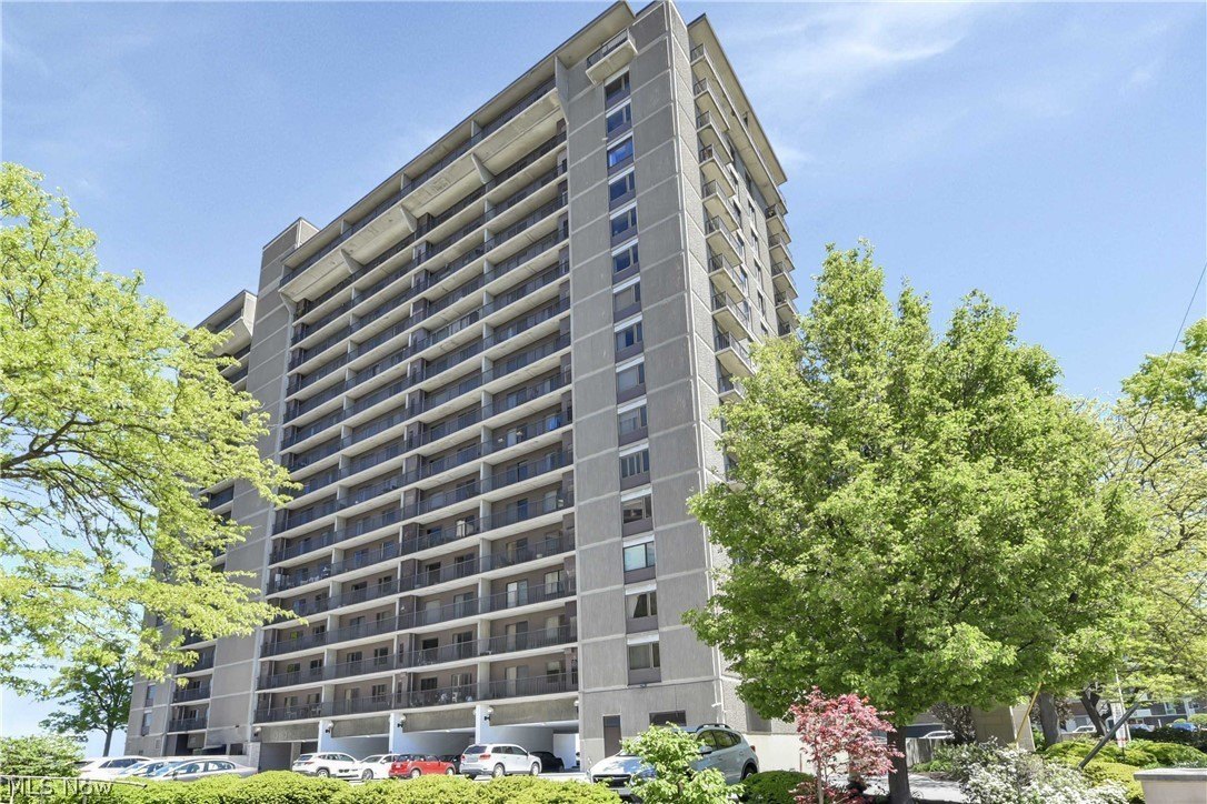 12500 Edgewater Dr #1206 – photo 1