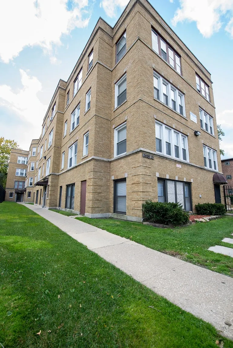 7409 S Yates – photo 5