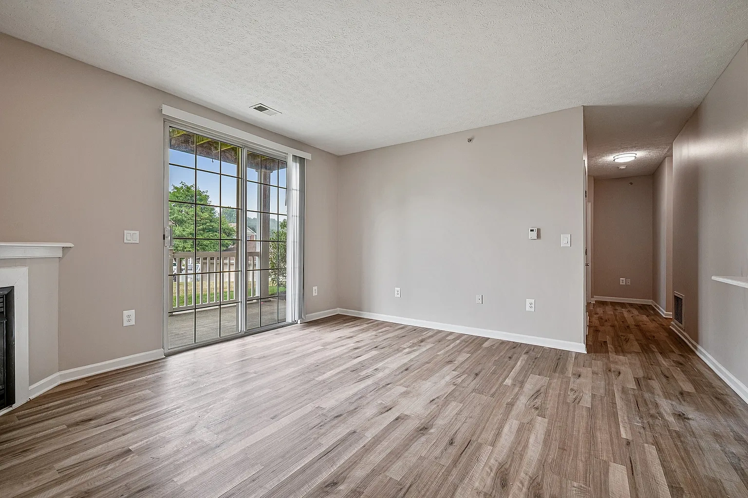 Berkley Manor – photo 1