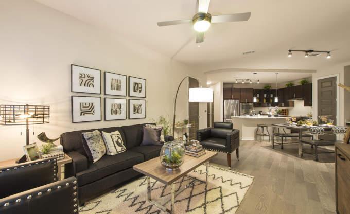 921 Usener St – photo 2