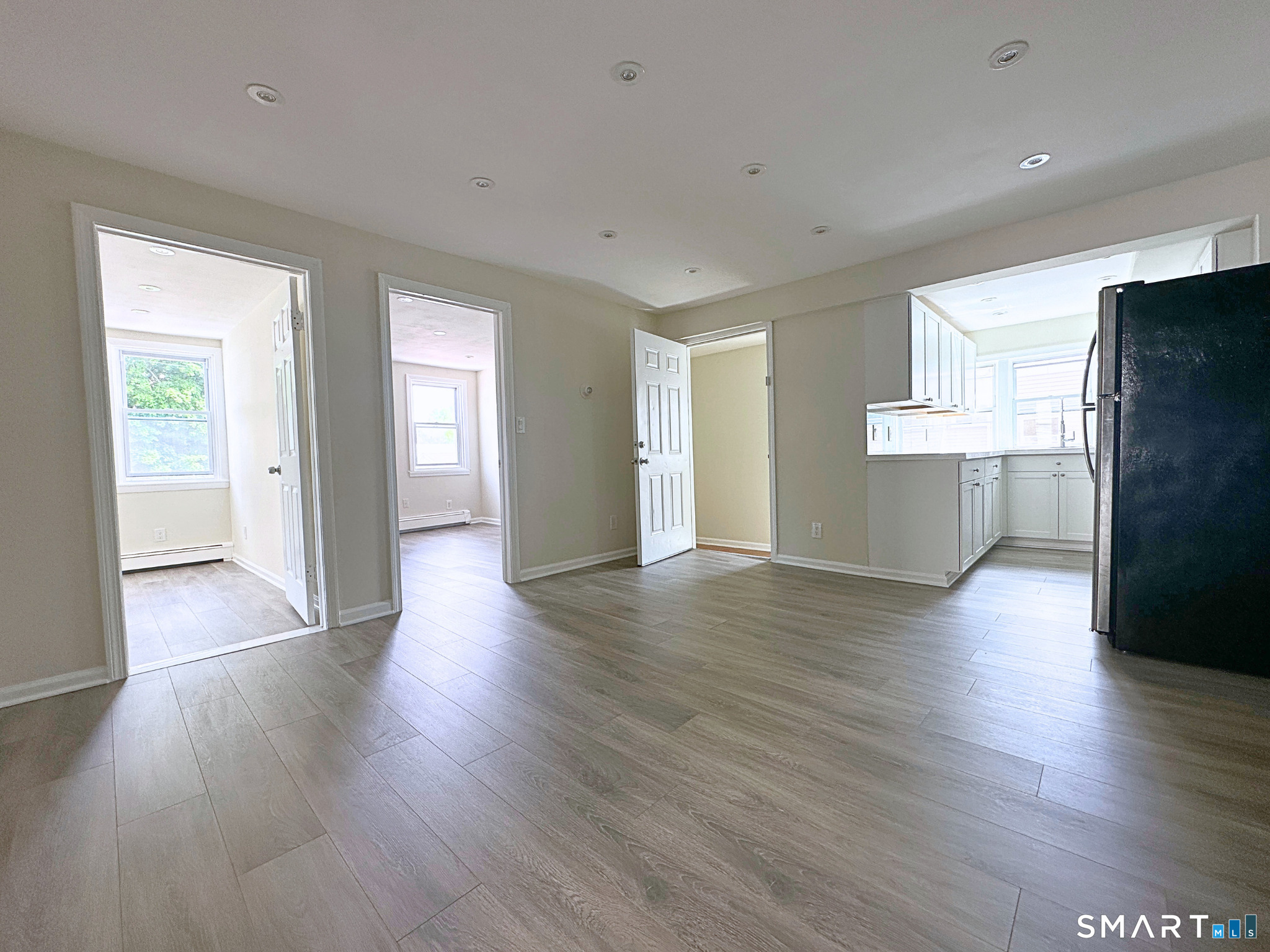 13 Bartlett St unit 2nd Floor – photo 3