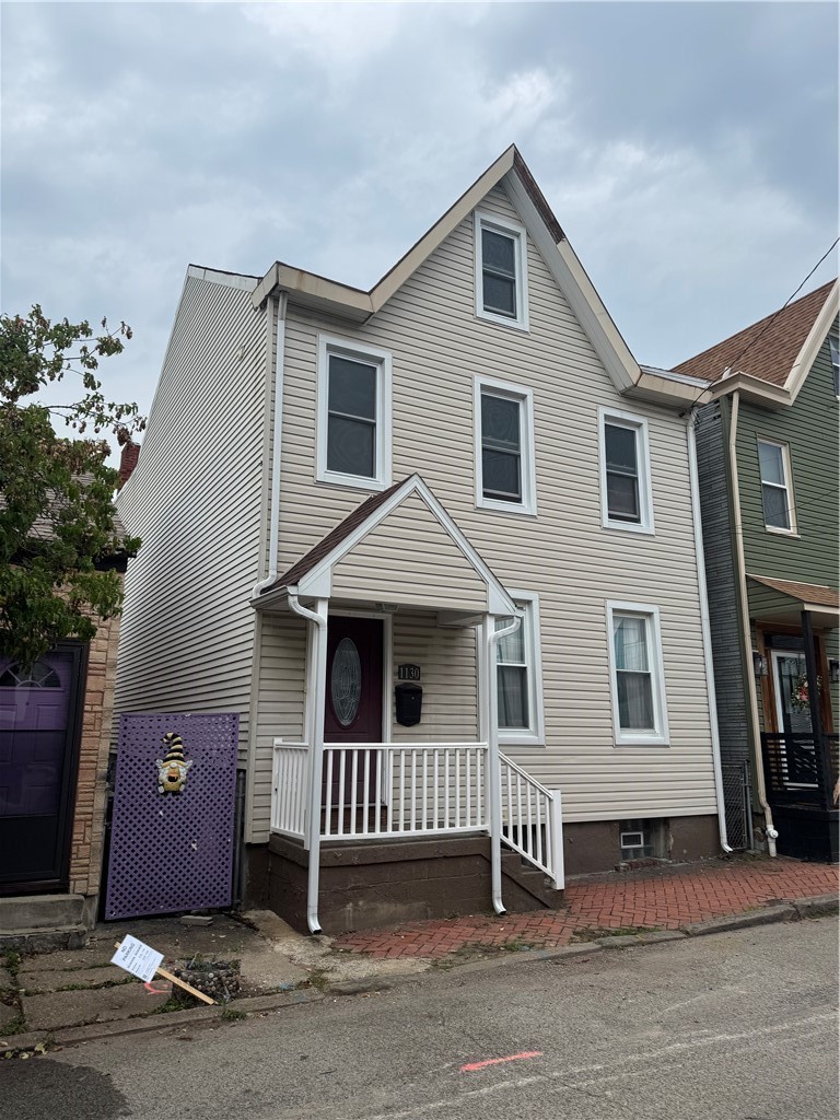 1130 Goettmann St – photo 1