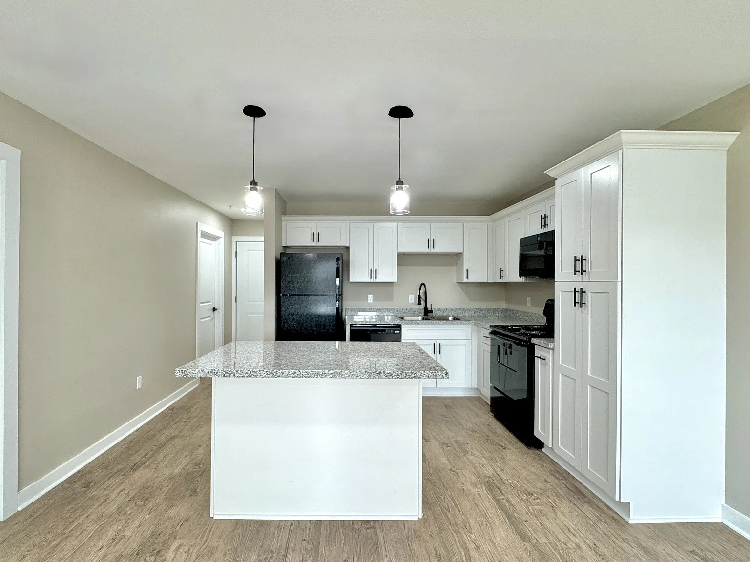 Hidden Pointe Apartments – photo 2