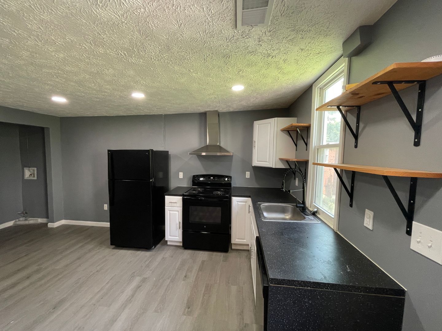 1027 Salter Wy unit Apt 4 - 4th Floor – photo 3