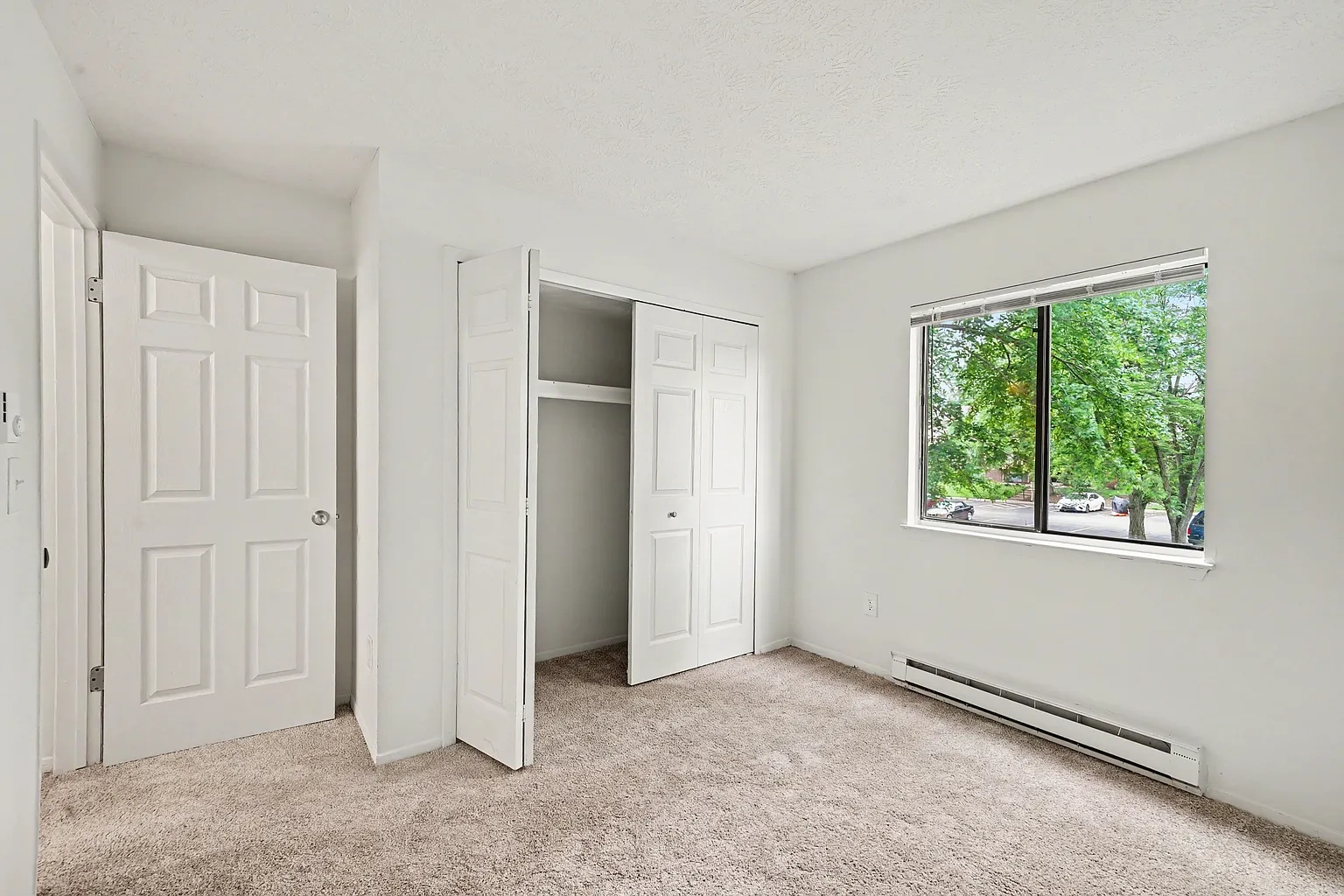Eastgate Woods Apartments – photo 4