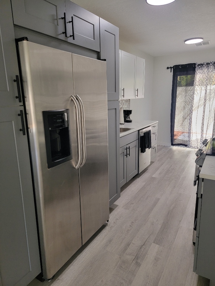 2056 Sunset Point Rd unit 23 – photo 1