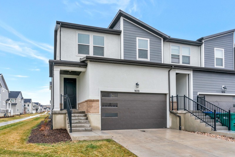 1613 N 3740 W – photo 1