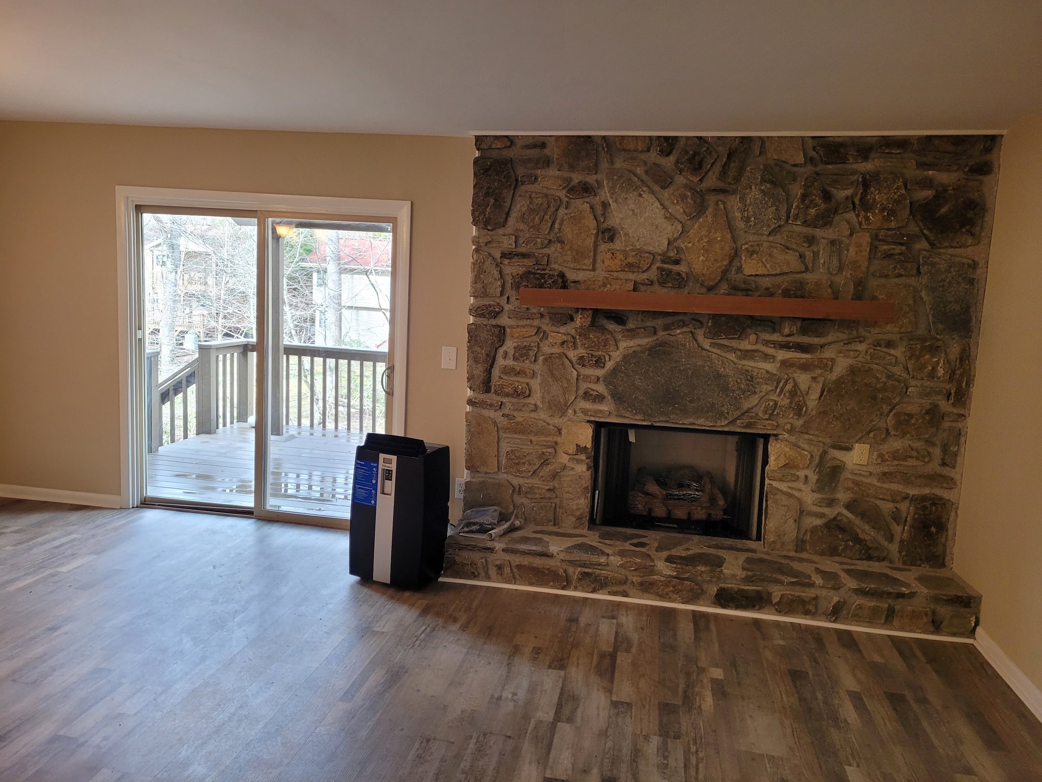 49 Riverside Villa Dr – photo 3