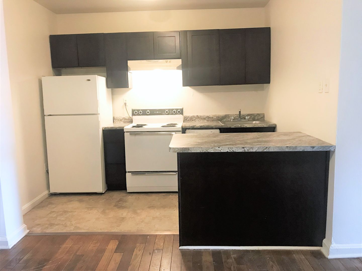 214 S Highland Ave unit G – photo 3