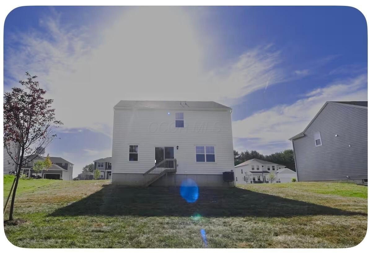 2731 Bellgrove Pl – photo 3