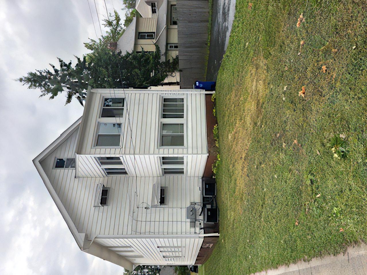 14727 Fernway Ave unit Down – photo 5