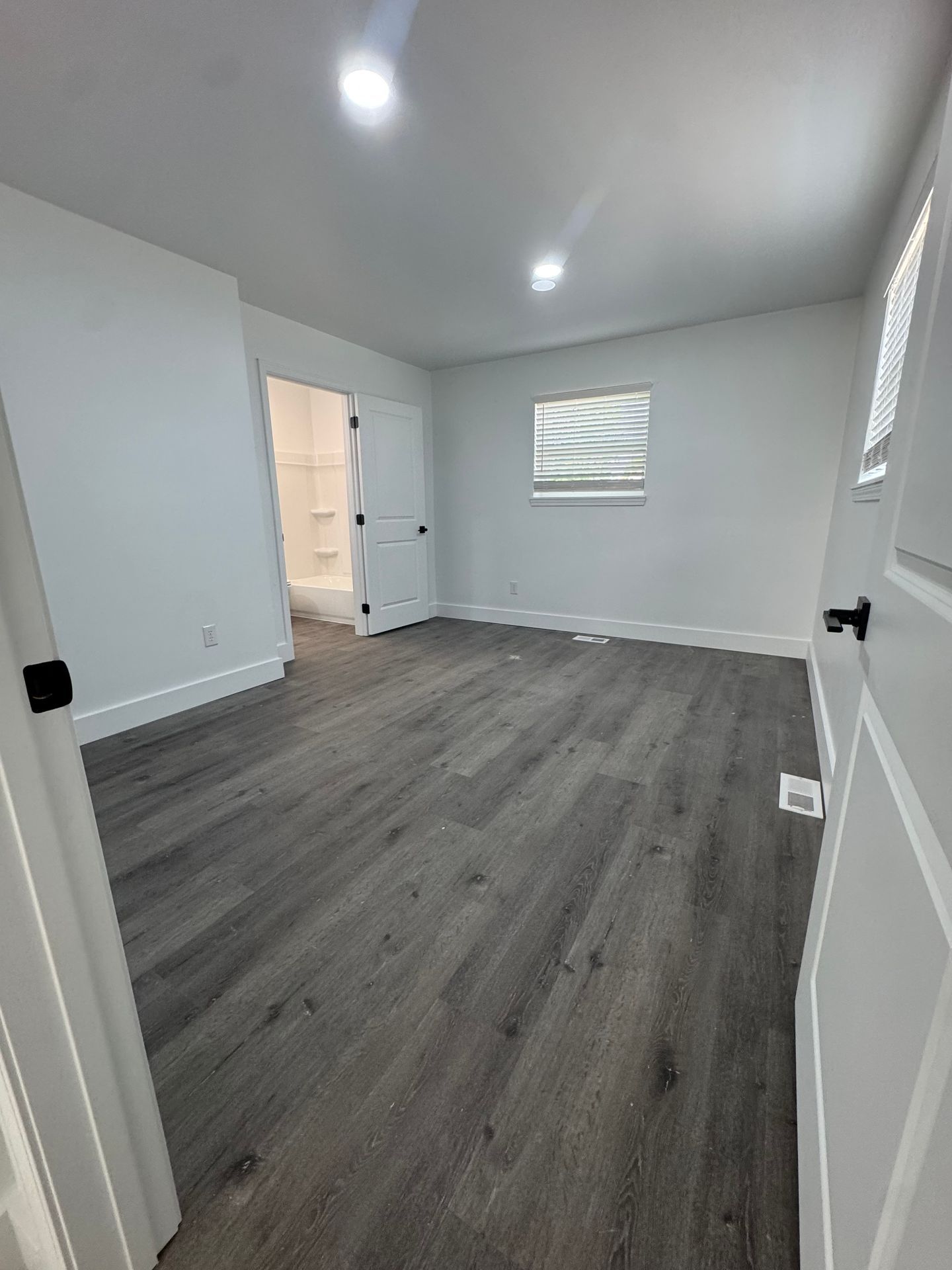 315 S Middle St unit 201 – photo 3
