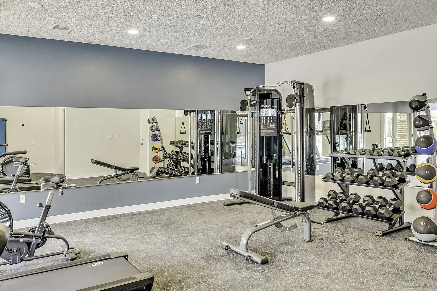 Pacific Crest Apartments – photo 5
