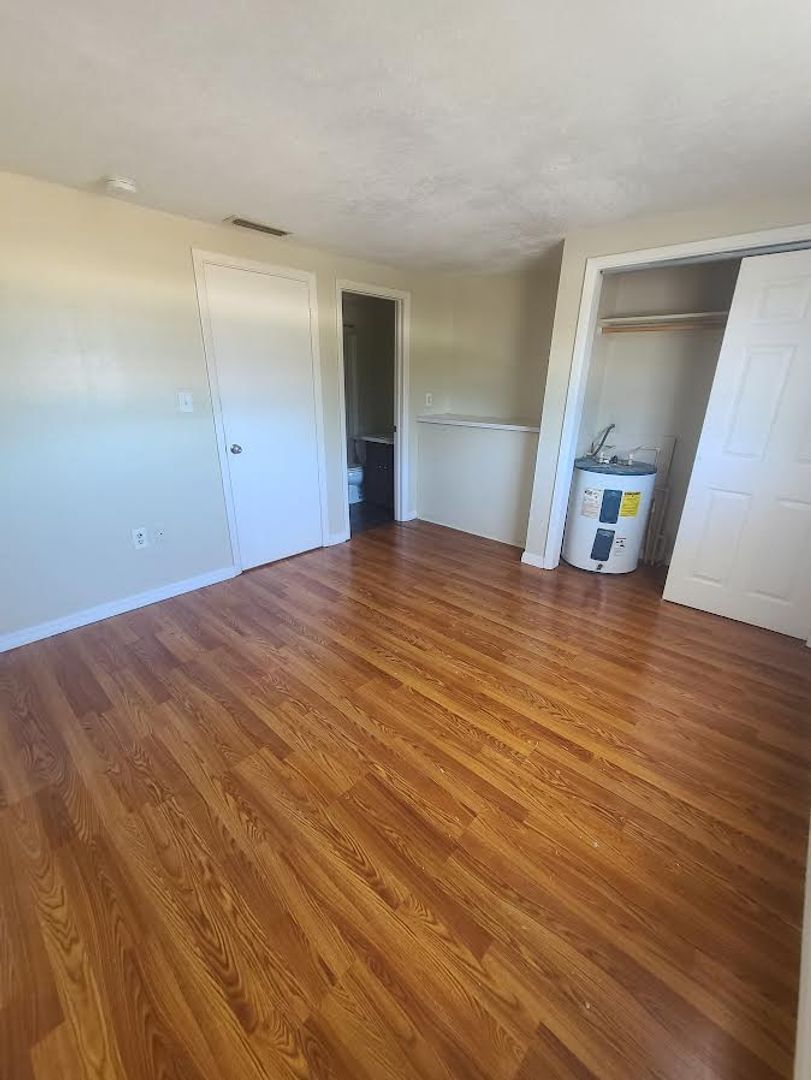 4809 Grand Blvd unit 5 - Grand Professional Center – photo 2