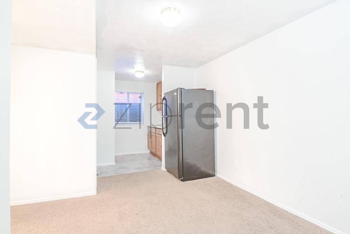 1024 West 700 S – photo 2