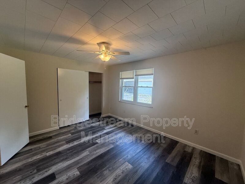 4352 Sunray Rd unit 3 – photo 5