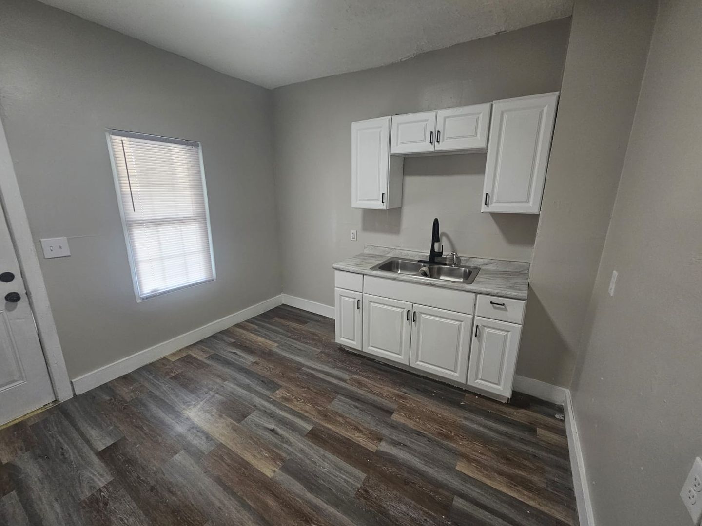 7310 Camden Ave unit Lower – photo 5