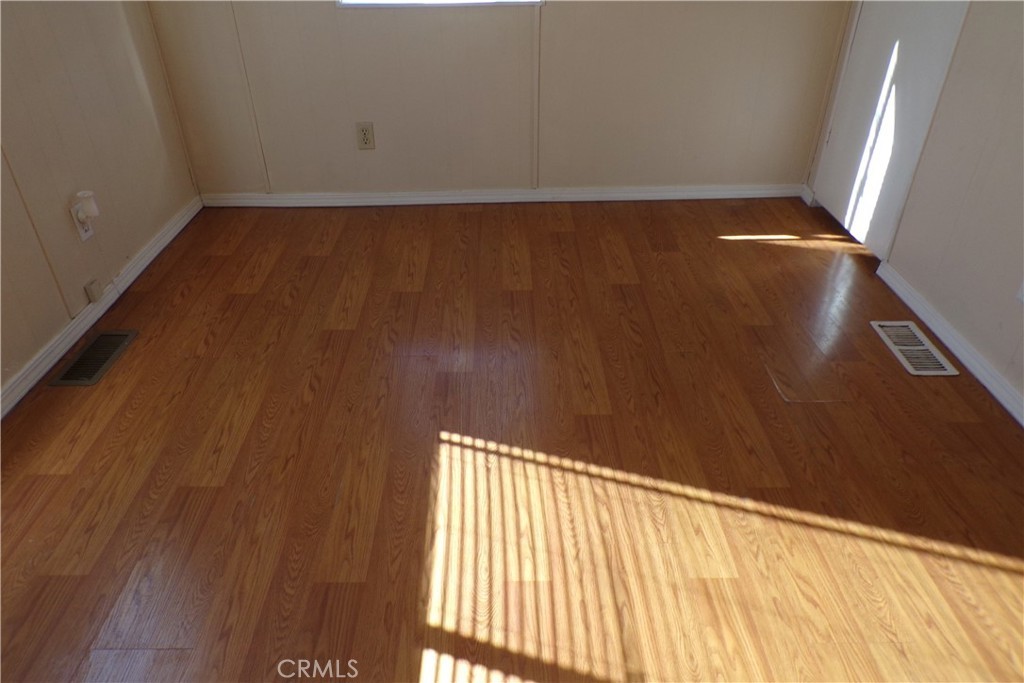 12710 3rd St – photo 2