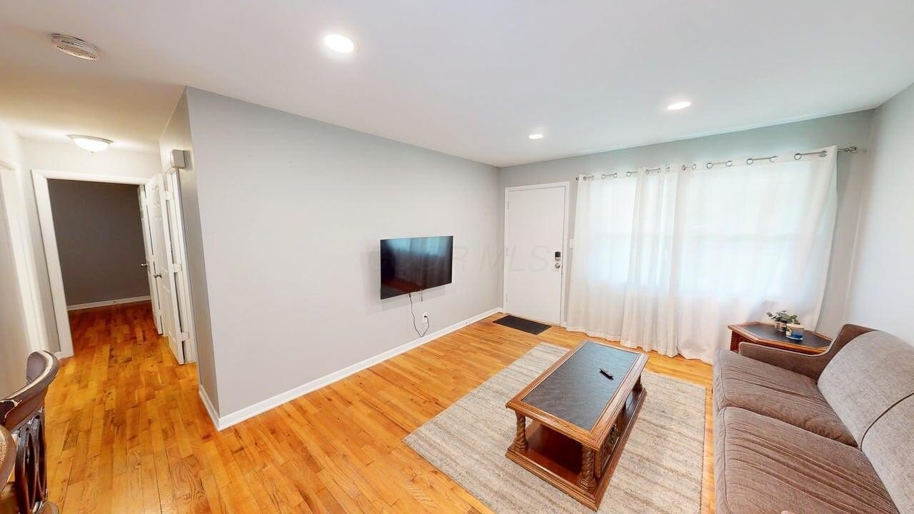 32 Marion St – photo 5