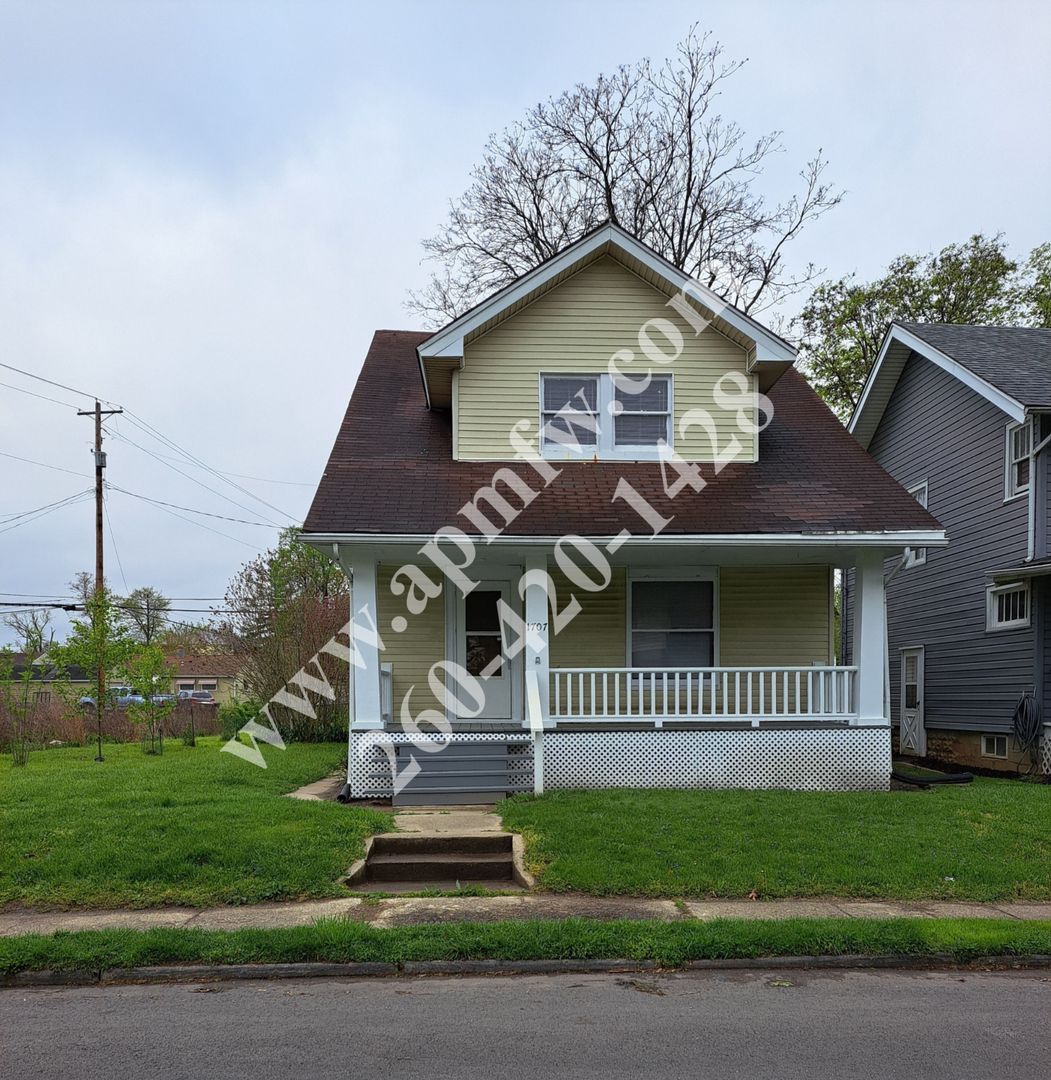 1707 Bayer Ave – photo 1