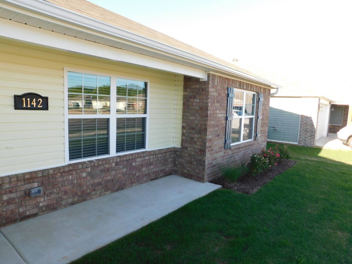 1142 S Gentle Valley Dr – photo 2