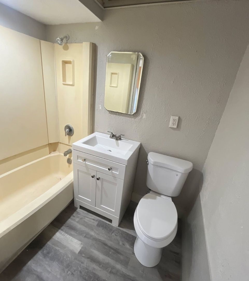 2109 Washington Ave unit Unit 3 - UPPER #3 – photo 5