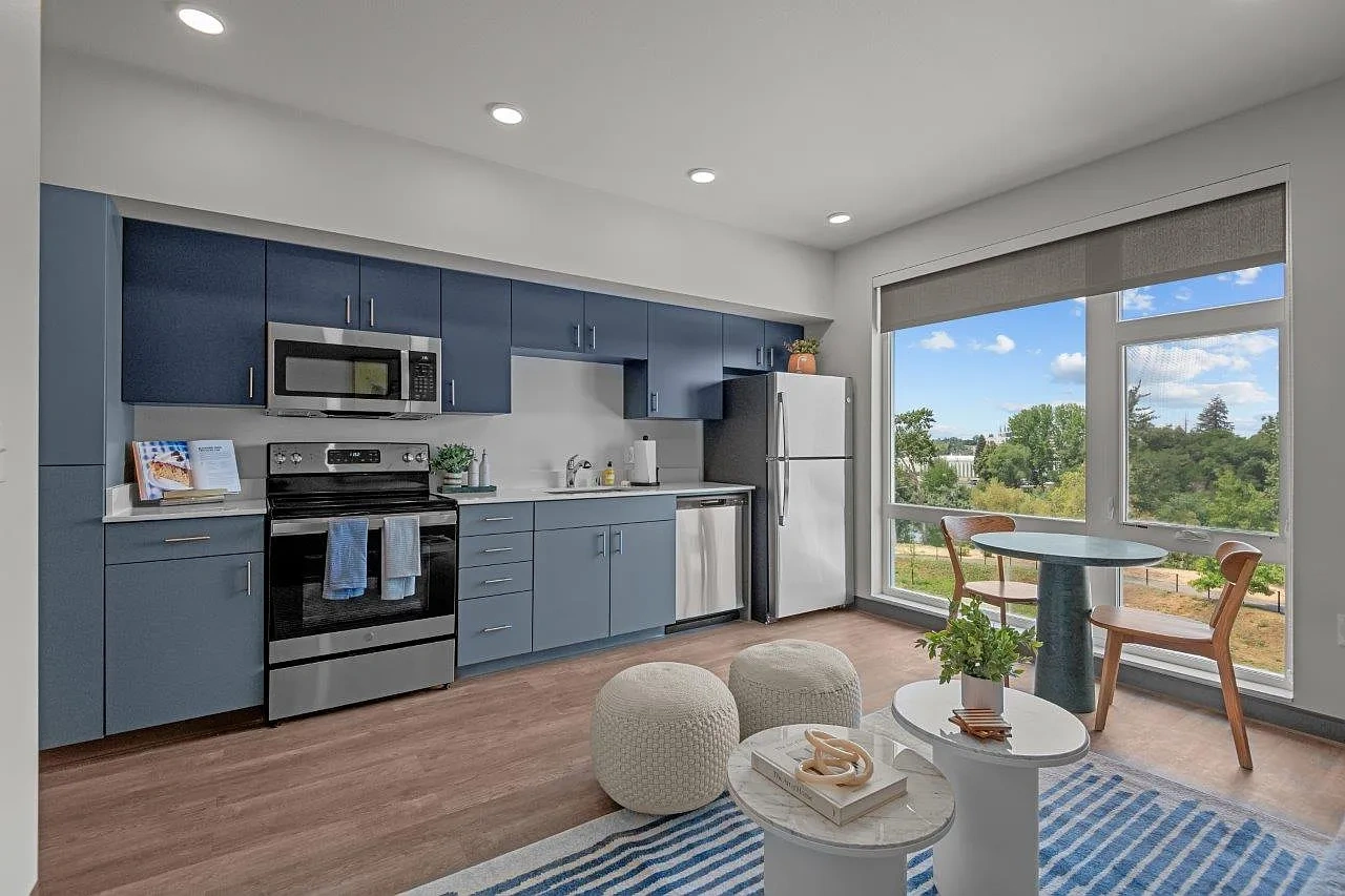 Ironside Apartments – photo 3
