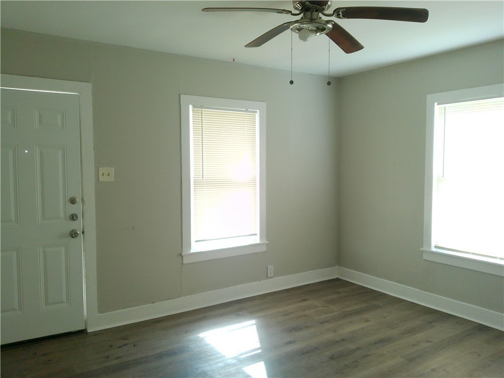 1559 18th St – photo 3