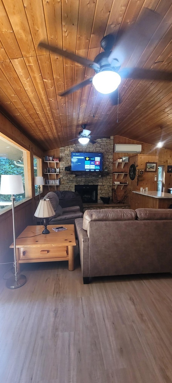 735 Hidden Trail – photo 2