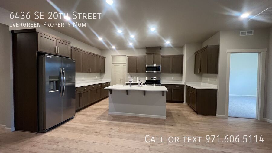 6436 SE 20th St – photo 2
