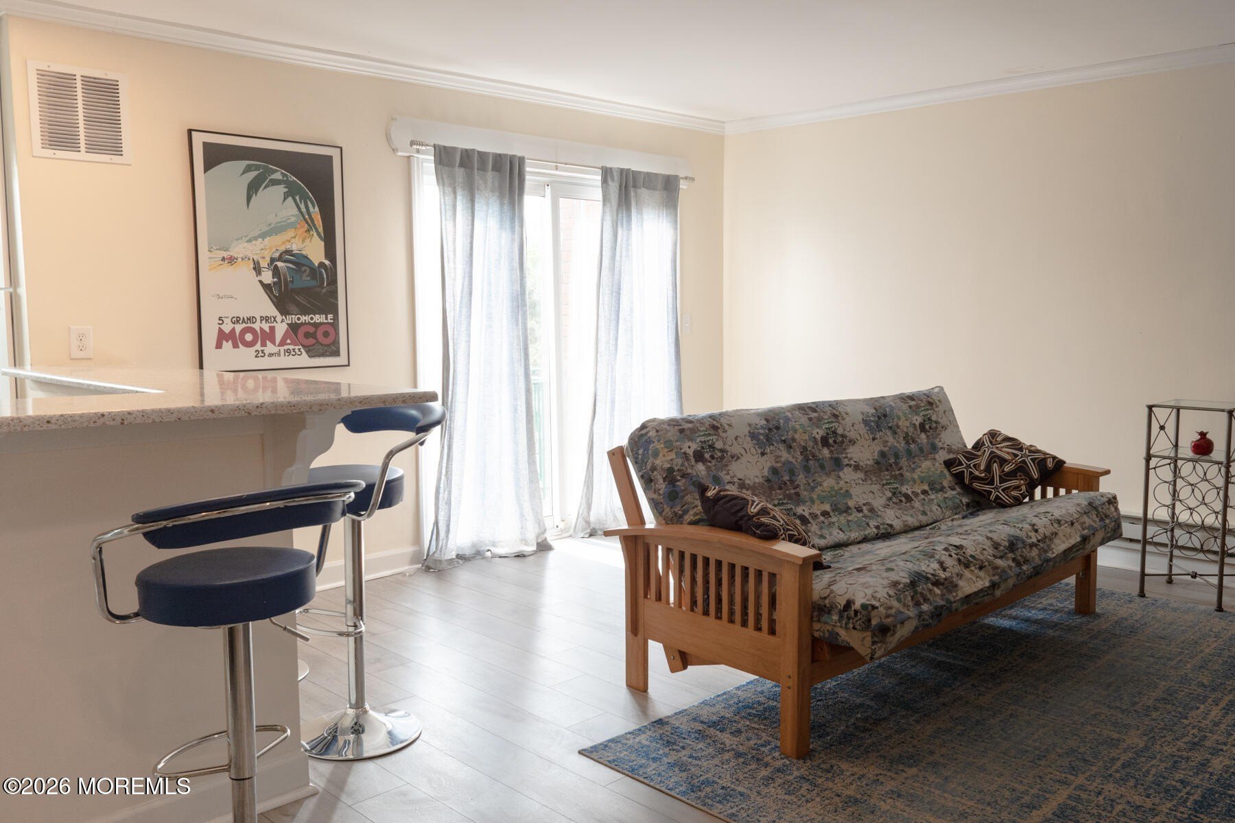 65 Cedar Ave #D15 – photo 4