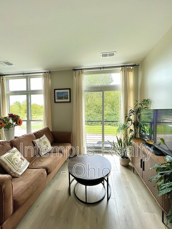 6633 Dale Dr unit 322 – photo 4