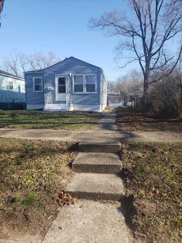 4181 Buchanan St – photo 1