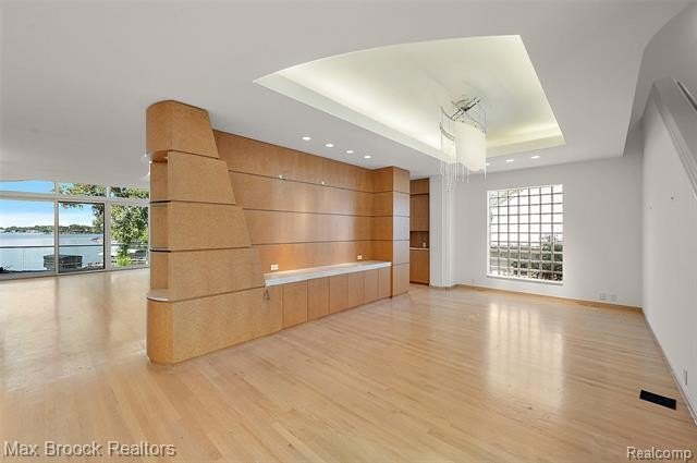 2980 Middlebelt Rd – photo 5