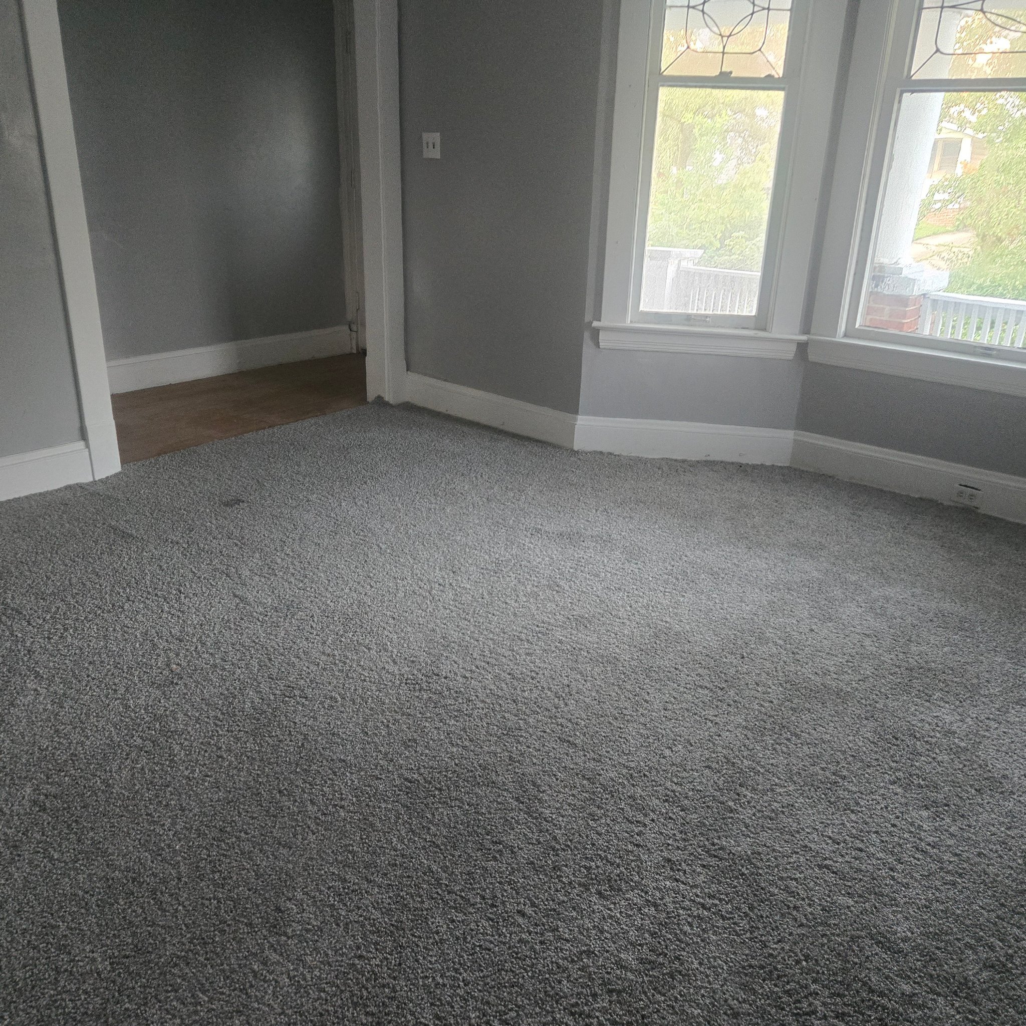 1853 Mannering Rd unit 1 – photo 1