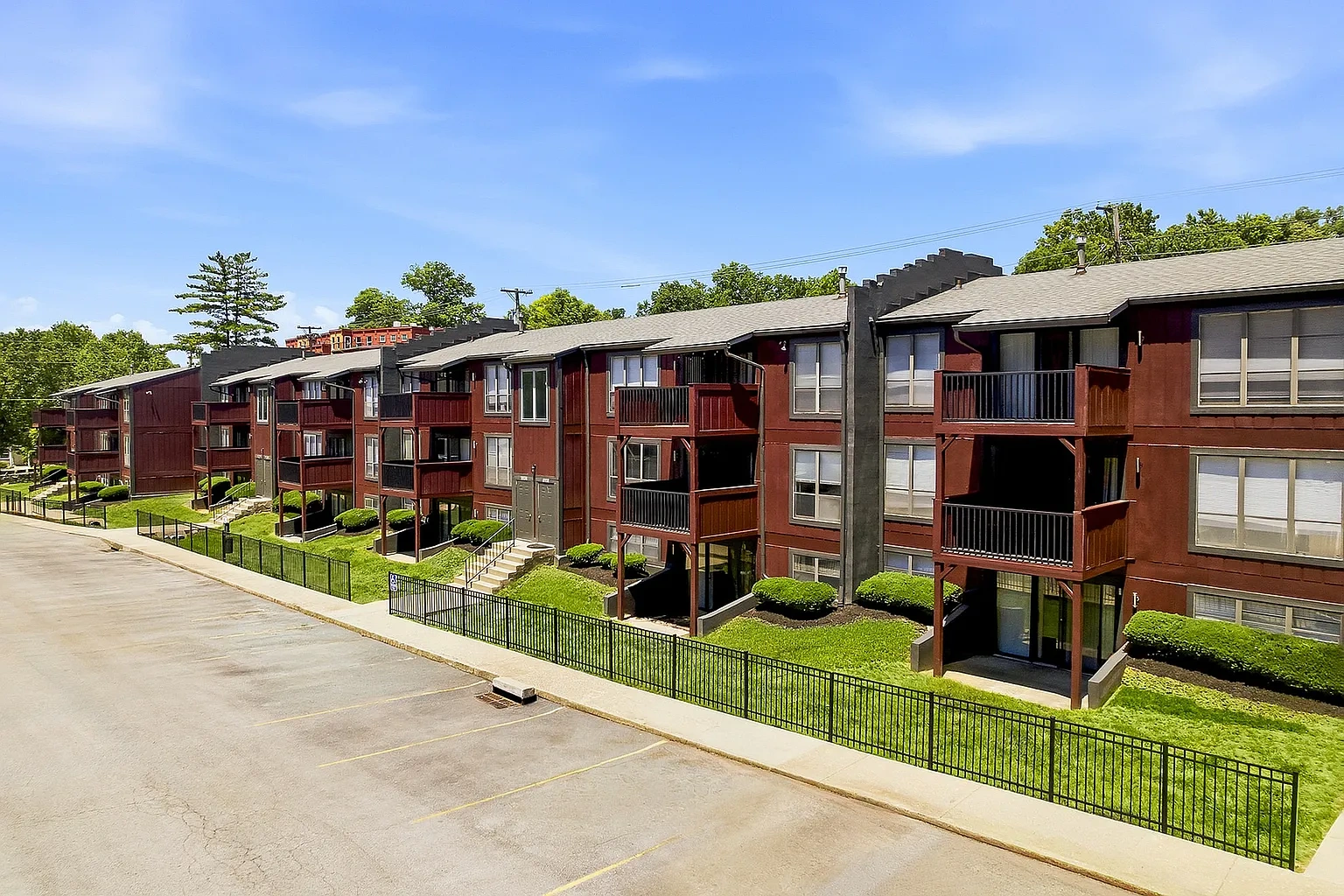Eagles Eyrie Apartments – photo 2