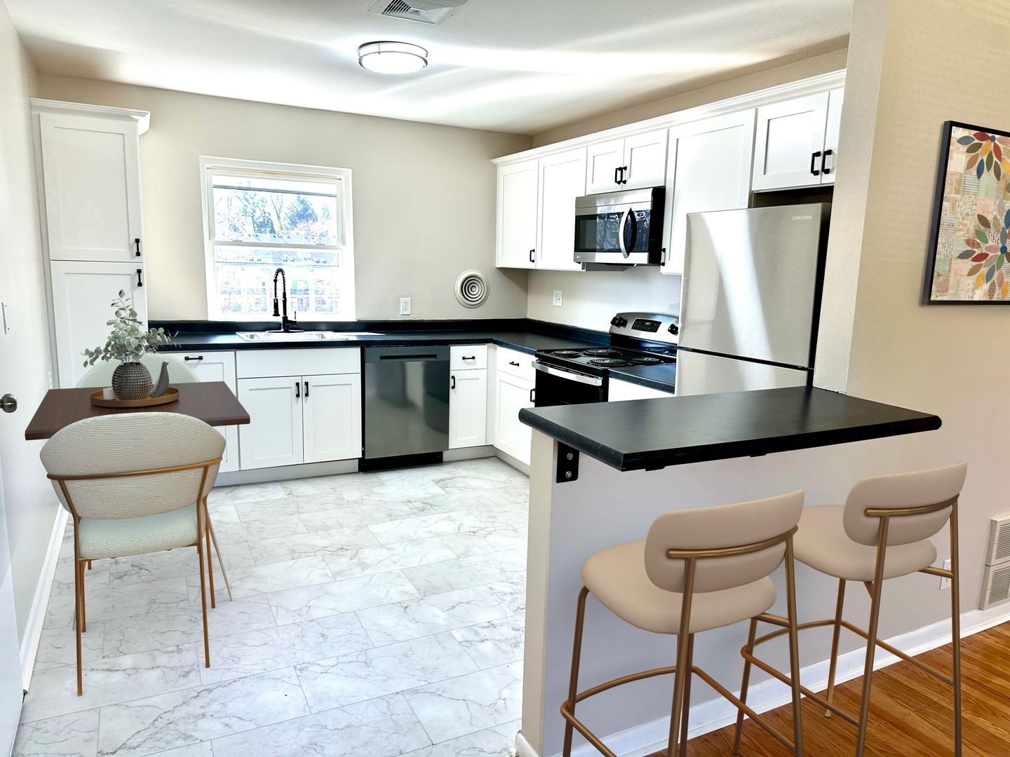 2722 Riedling Dr unit 4 – photo 2