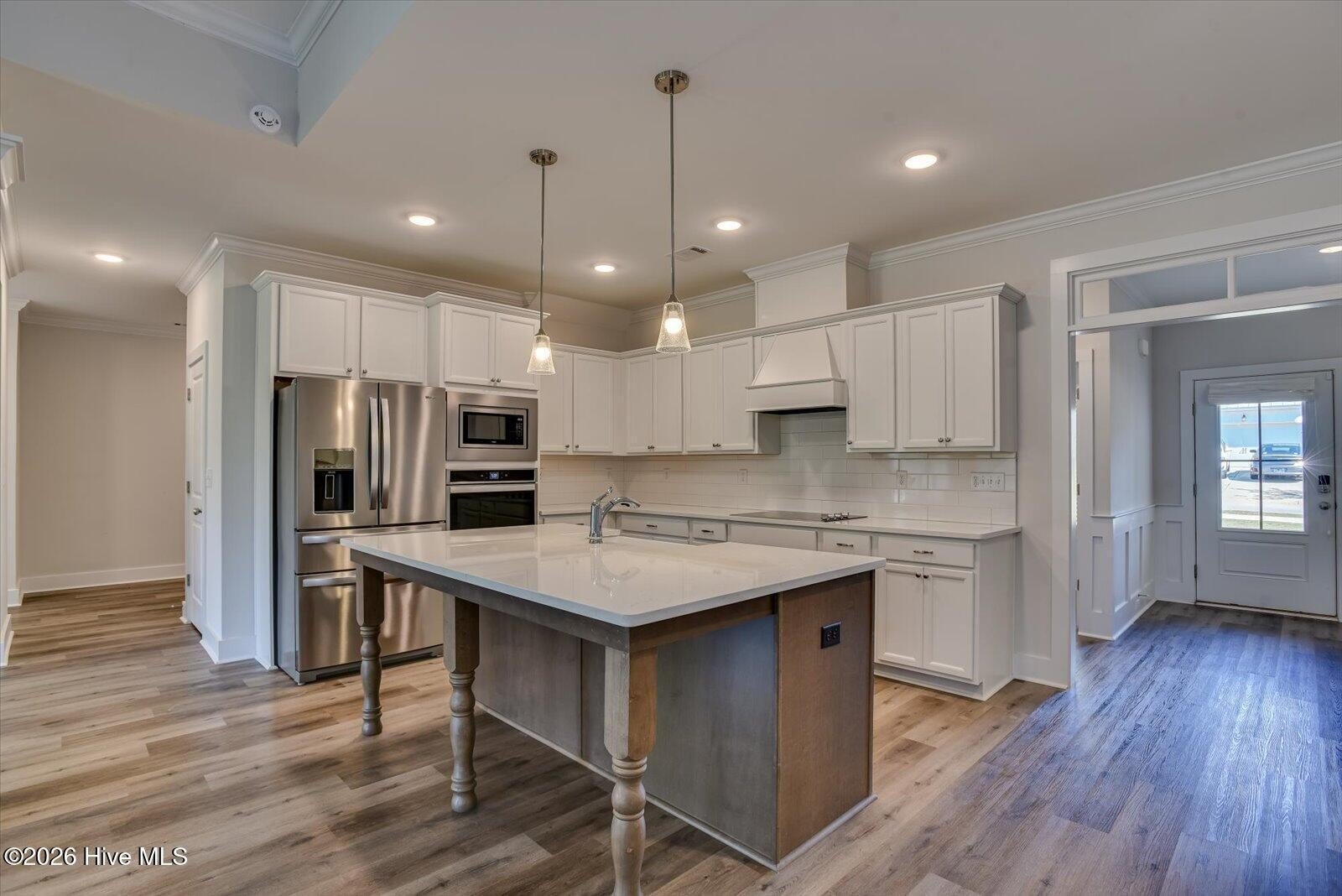 409 Barrow Ln – photo 5