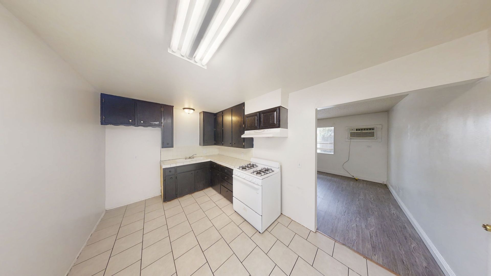 34261 Ave J unit 6 – photo 4