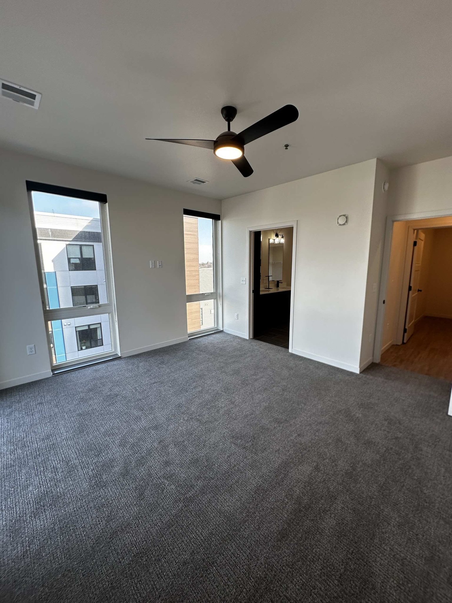 300 Main Ave unit 305 Furnished – photo 3