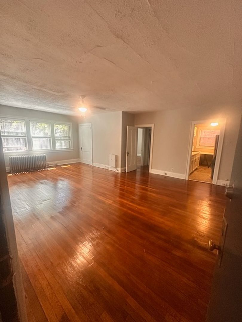11483 Hessler Rd unit 3 – photo 5