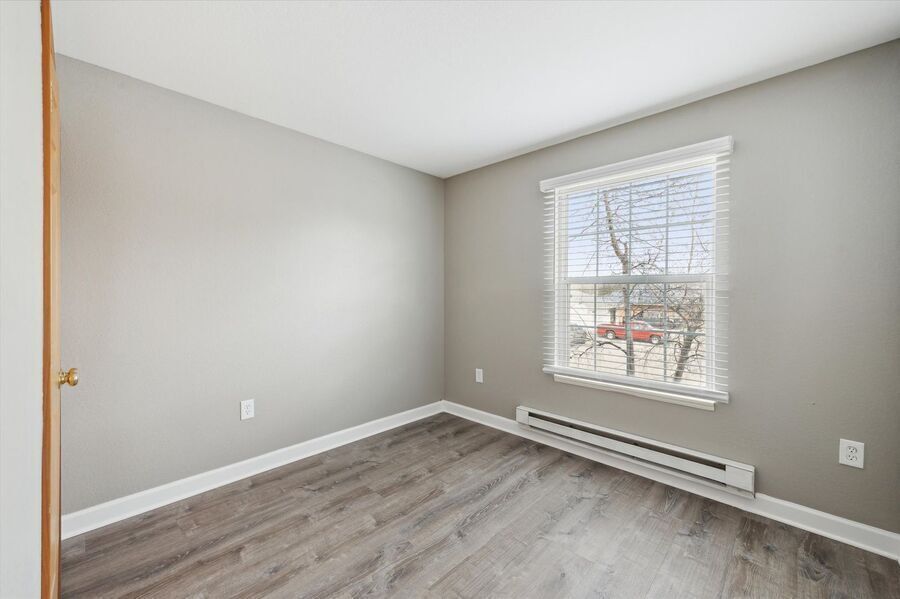 4111 Harvest Ln – photo 5