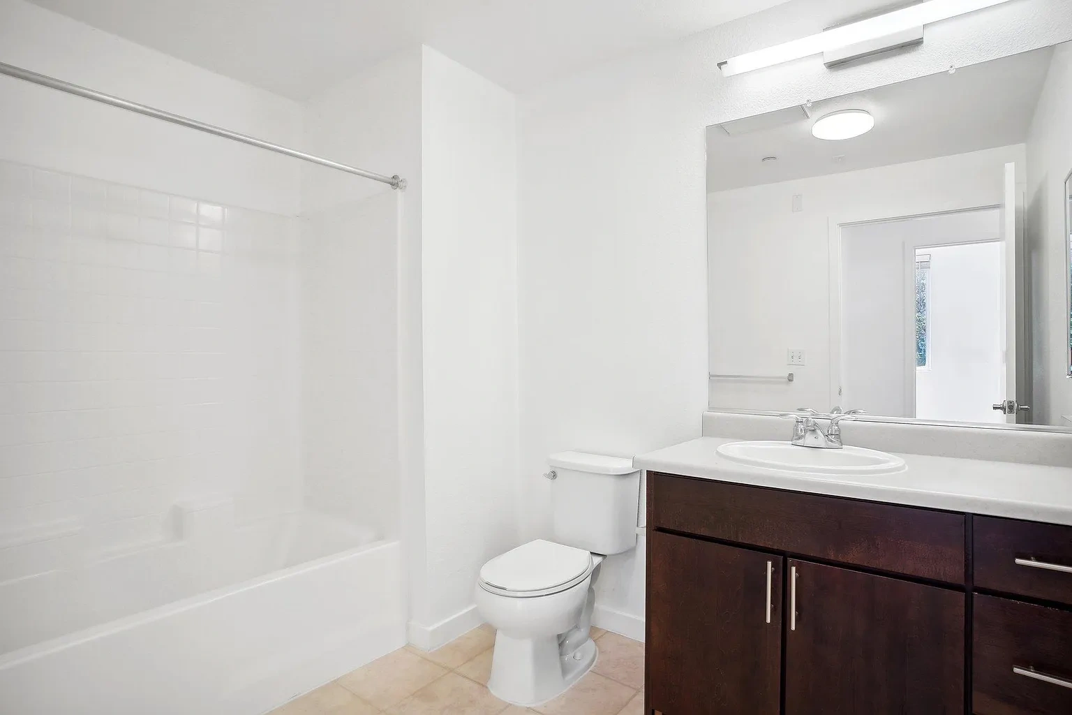 Oak Grove Apartments – photo 5