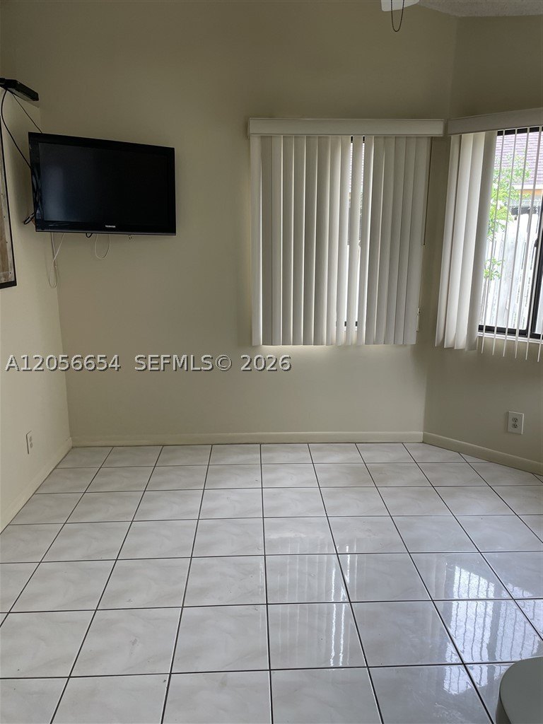 308 Bishop Rd – photo 2
