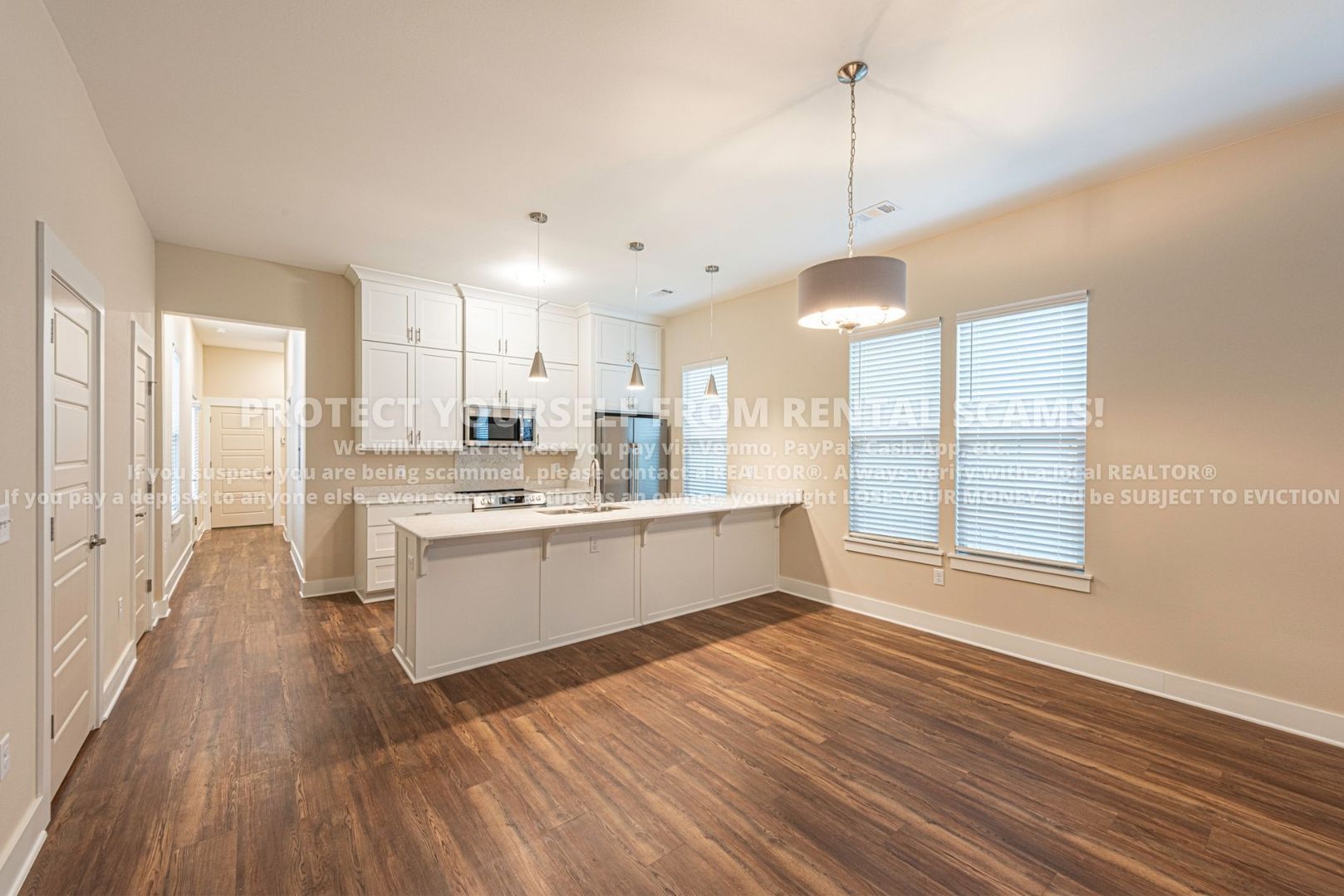 886 S Hill Ave unit 101 – photo 5