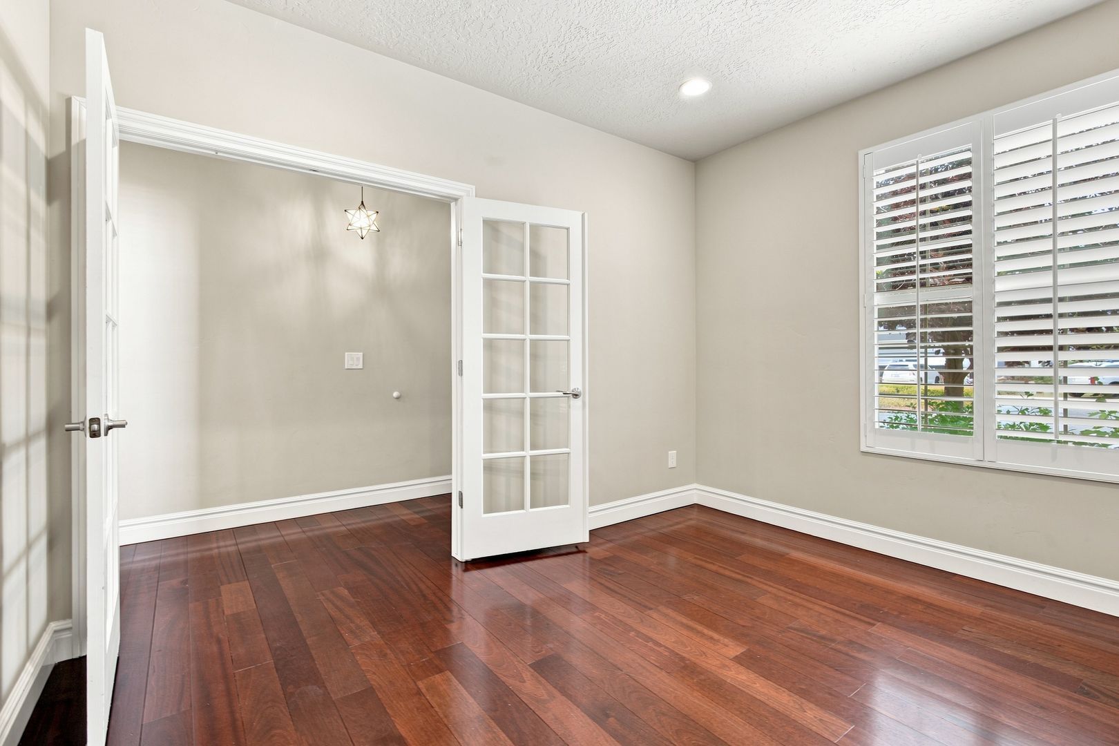 1360 E Foxmont Ln – photo 5