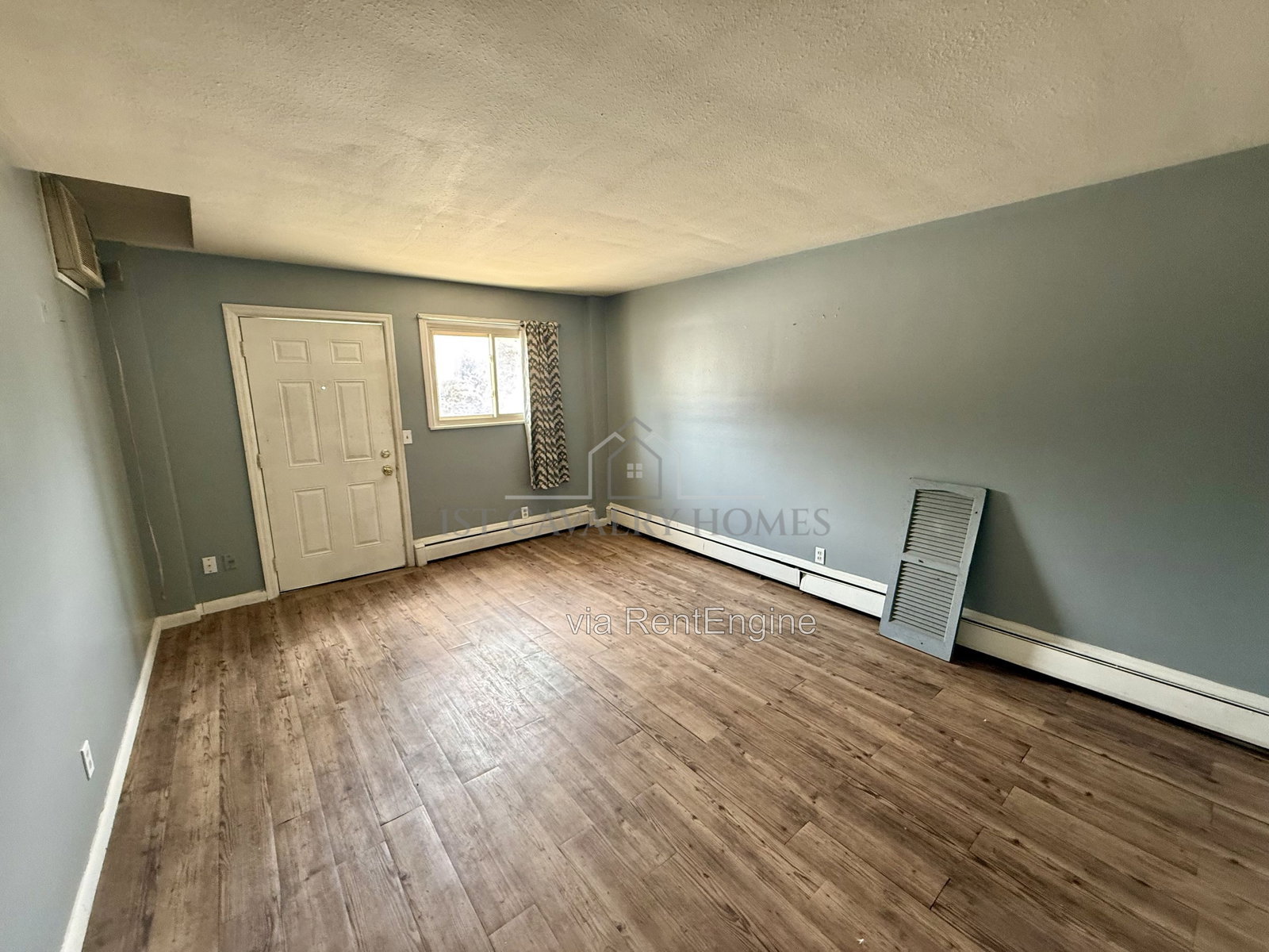 4652 Warner Rd unit 1 – photo 2