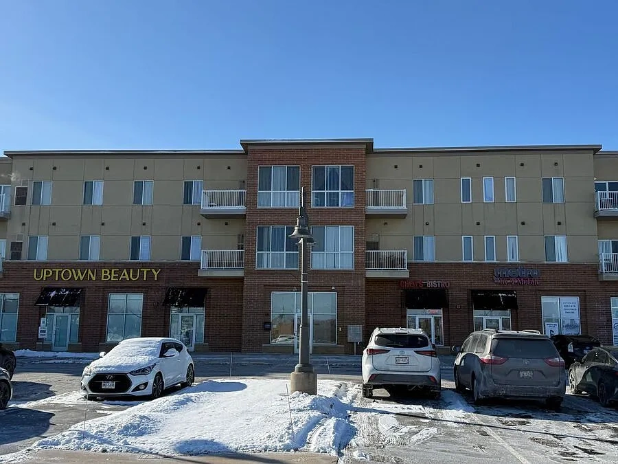 Uptown Brass Apartments – photo 2