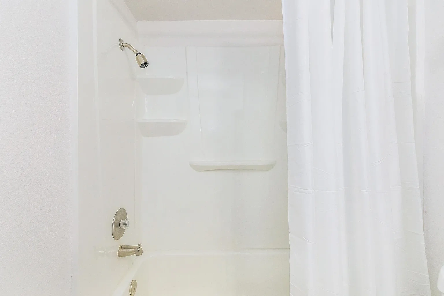 2575 West 24th Street – photo 1